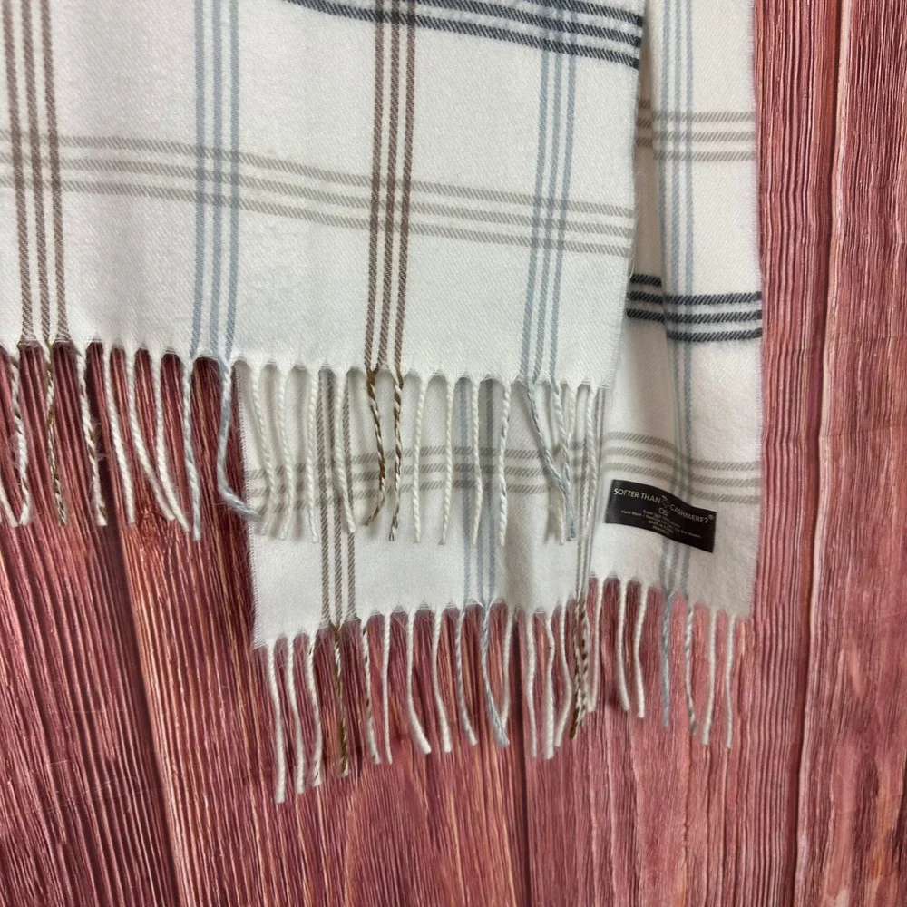 D&Y Softer Than Cashmere Plaid Scarf Ivory Brown Blue Acrylic Fringe Winter